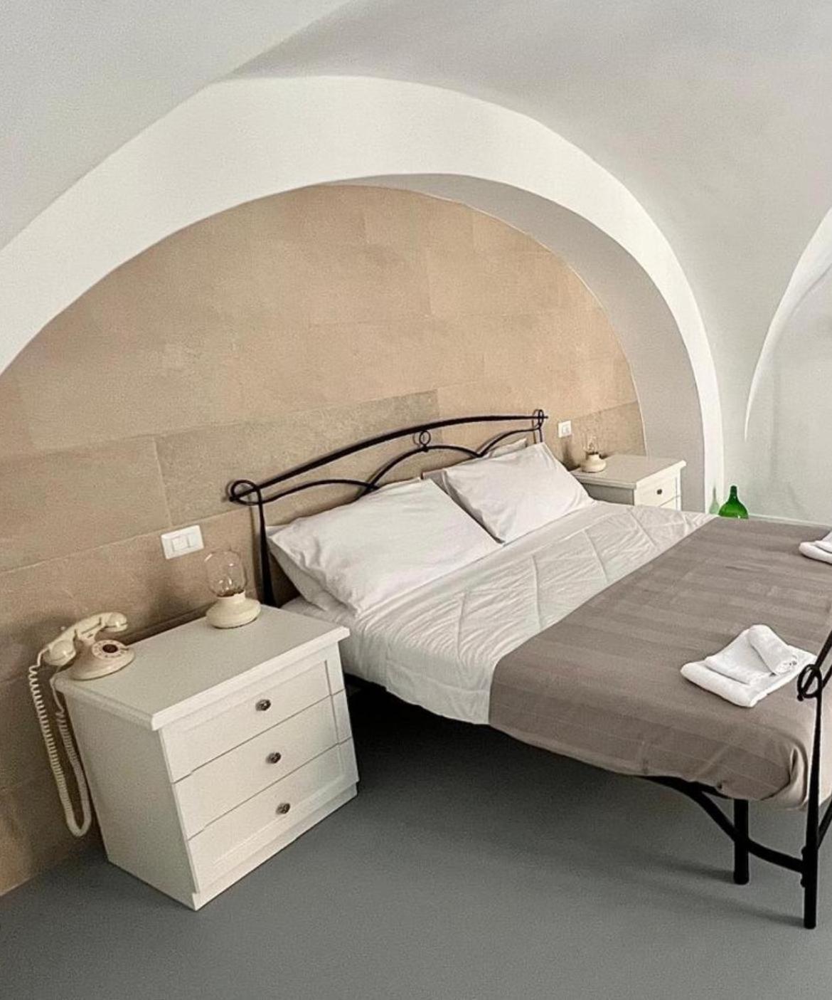 Suite White Dome Бари Екстериор снимка
